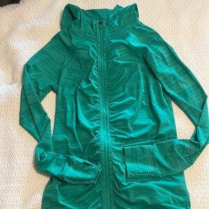 Athleta pacifica Baja UPF jacket Kelly green size medium